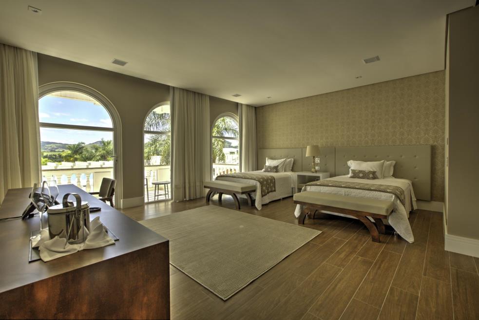 SUITE_GOLDEN_LUX_solteiro_2-3-de-10-1.jpg