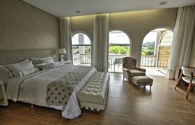 Suite Presidencial Brilliant Cama King Size do Blue Tree Daj Resort & Marina