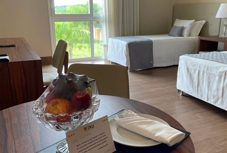 whatsapp image 2023-05-02 at 15.43.18.jpeg