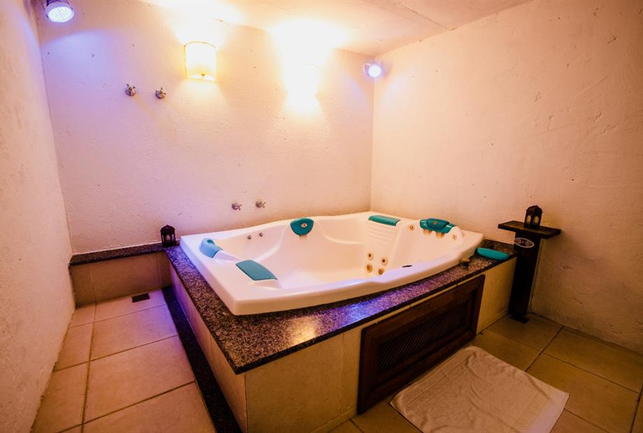 whatsapp image 2021-10-28 at 11.30.05 (1).jpeg