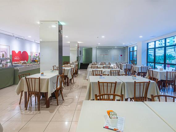 3 - _azs8125-hdr.jpg