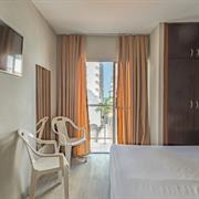 Apartamento Standard com Varanda