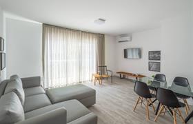 Apartamento Superior com Varanda do Hotel Melo