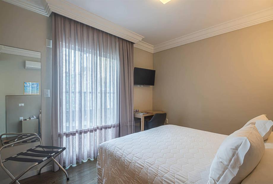 68 - _azs7468-hdr.jpg