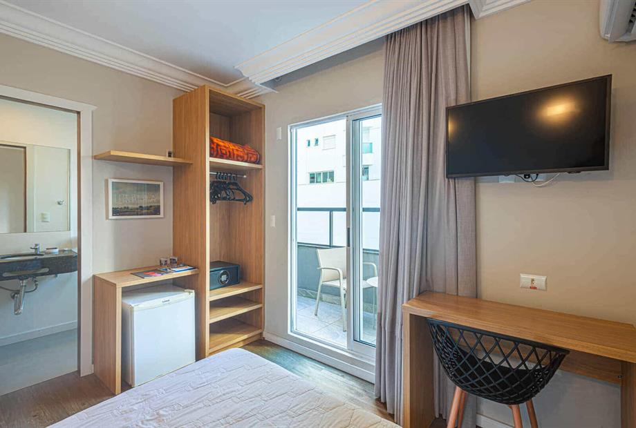 121 - _azs8277-hdr.jpg