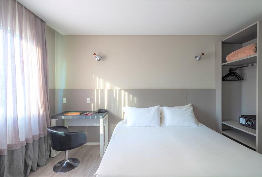 051_azs0573-hdr (2).jpg