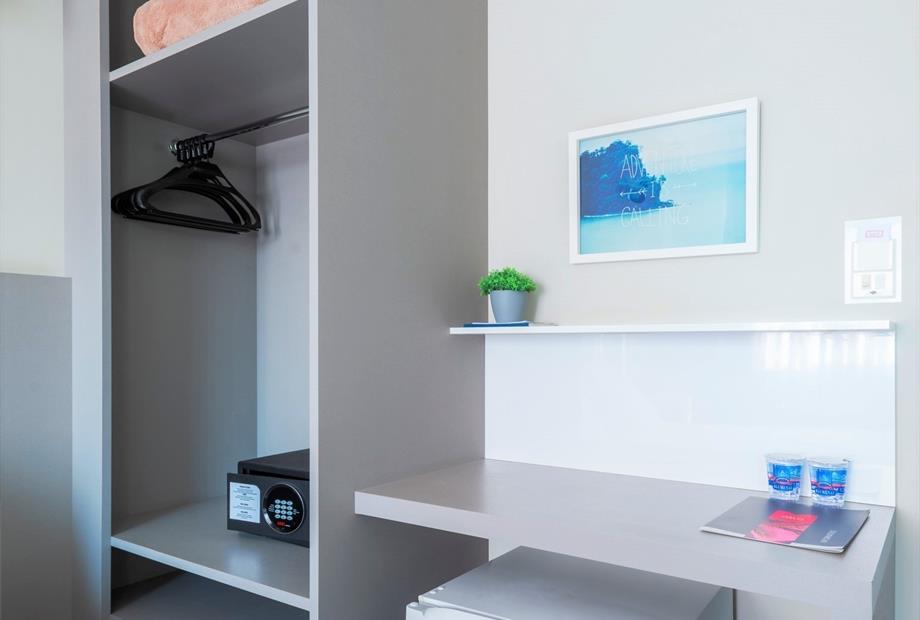 053_azs0585-hdr (2).jpg