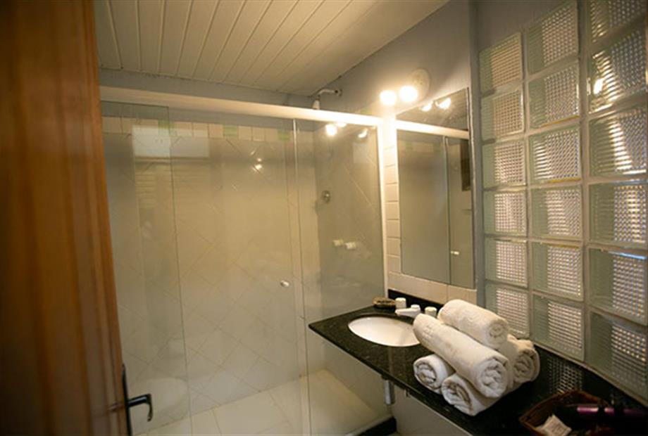 banheiro standard.jpg