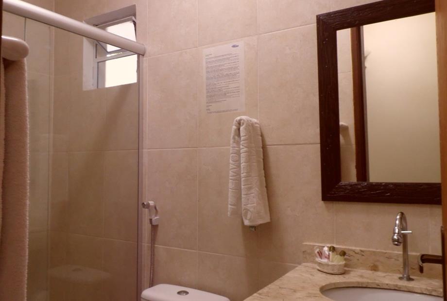 WC SUITE MASTER _Easy-Resize.com.jpg