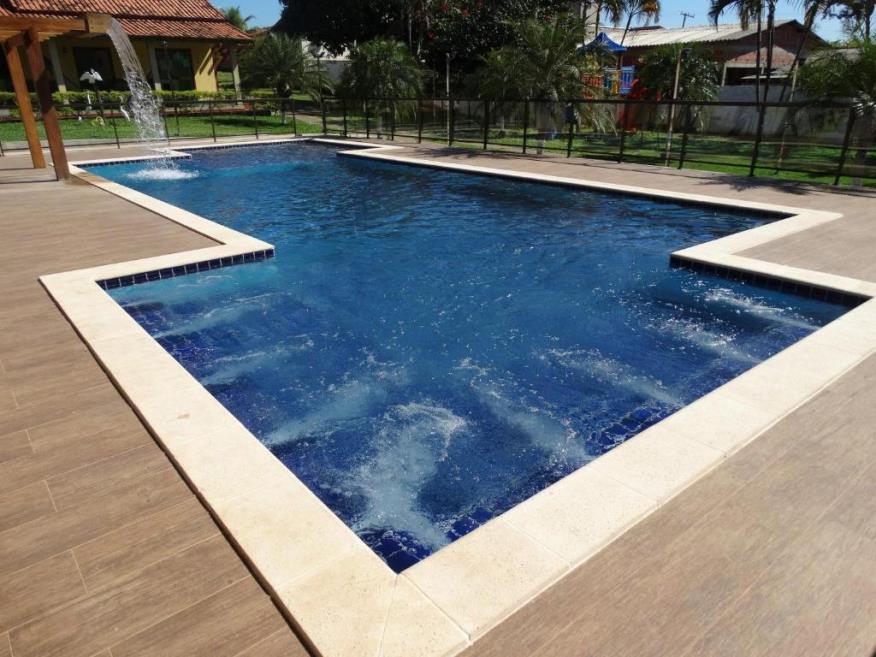 piscina 1.jpeg