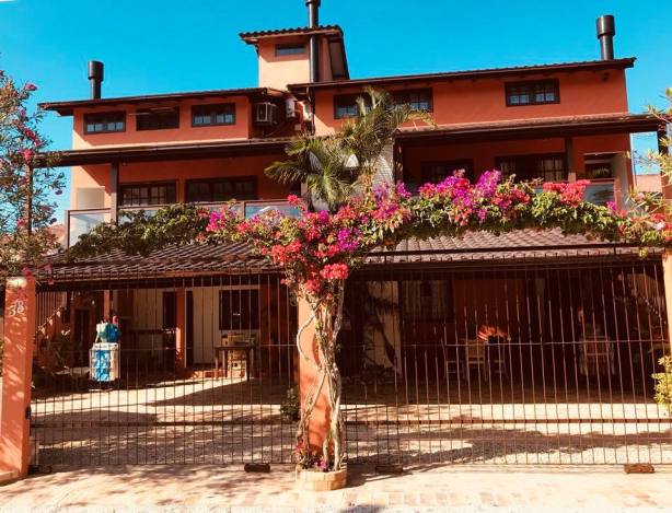 Casas Recanto Neves