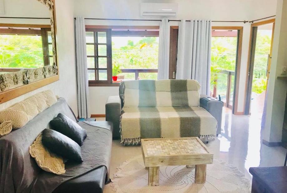 y1463659_721887857821571_1526492645_n (6).jpg