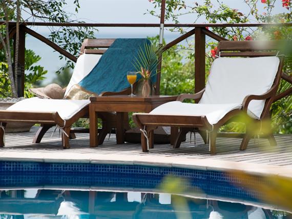 foto piscina 3.jpg