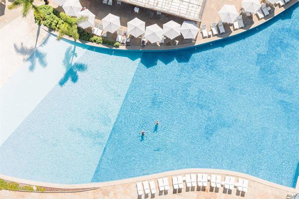 piscina - 4-min (1).jpg