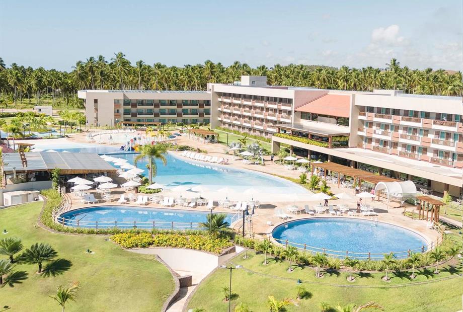 piscina - 2-min (1).jpg