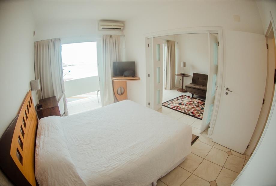 Suite master (2)_Easy-Resize.com (1).jpg