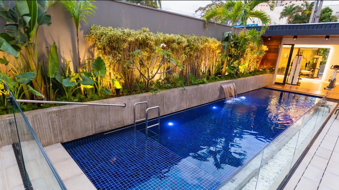 piscina..jpg