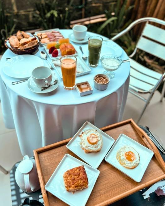 café 1.jpg