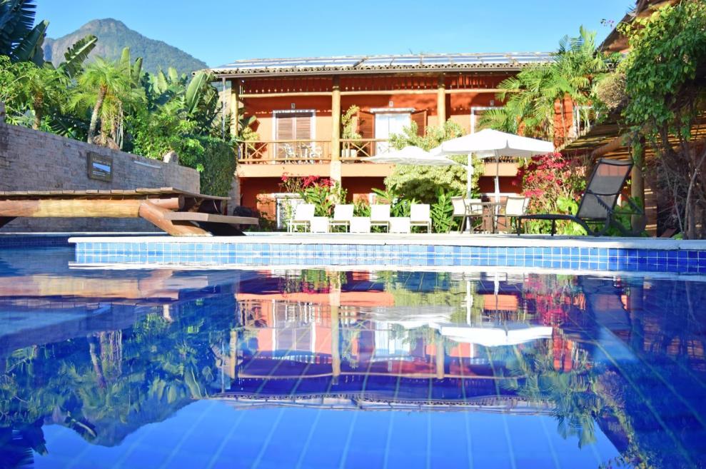 foto piscina 01.jpg