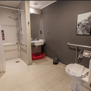 Luxo Superior PNE ( Apartamento adaptado)