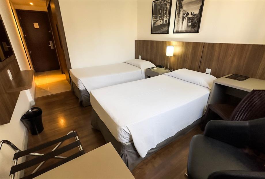 standard 2 camas 3.jpg