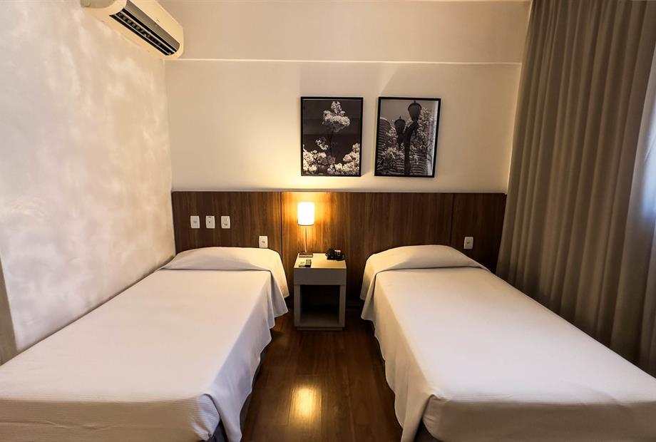 pne duas camas de solteiro.jpg