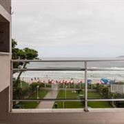 APARTAMENTO FRENTE AO MAR