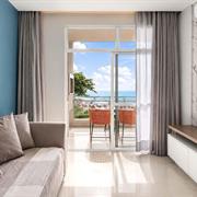 APARTAMENTO FRENTE AO MAR