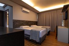 APARTAMENTO FAMÍLIA LUXO