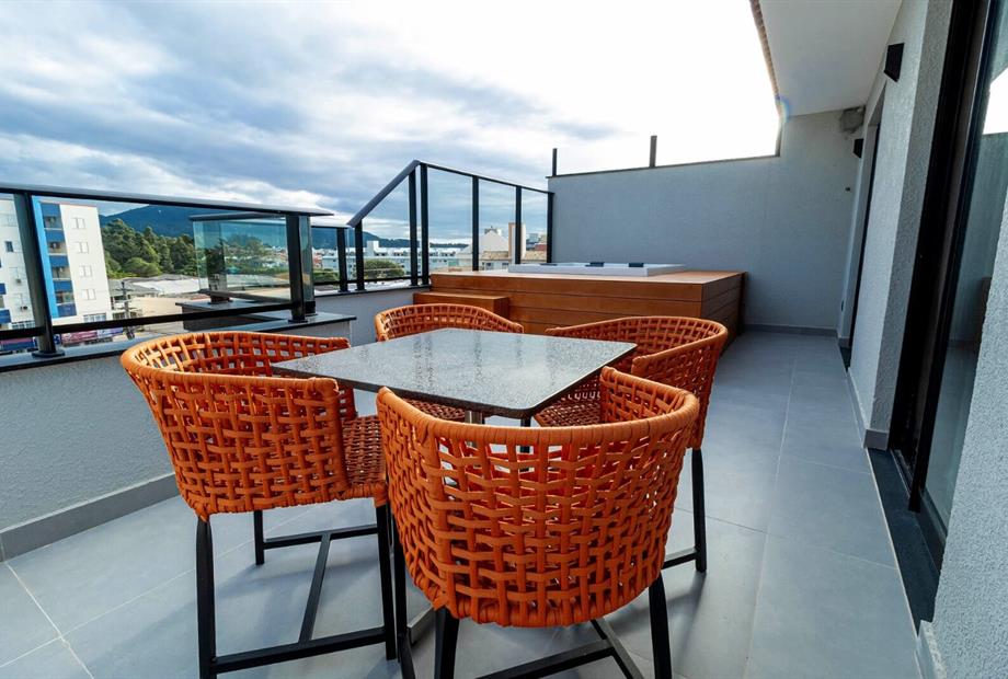 whatsapp image 2025-05-06 at 17.56.37 (1).jpeg