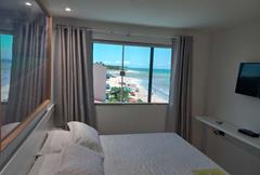 QUARTO DUPLO LATERAL (COM VISTA PARCIAL PARA MAR )