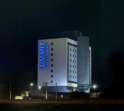 Summit Suítes Hotel Caçapava