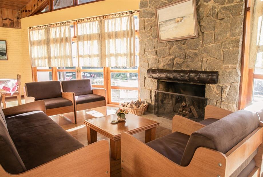 aguia sala lareira (2).jpg