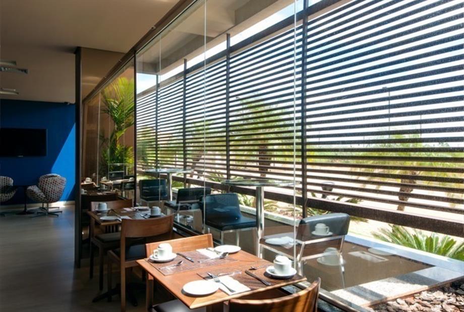 Denali Hotel - Restaurante Brise.jpg