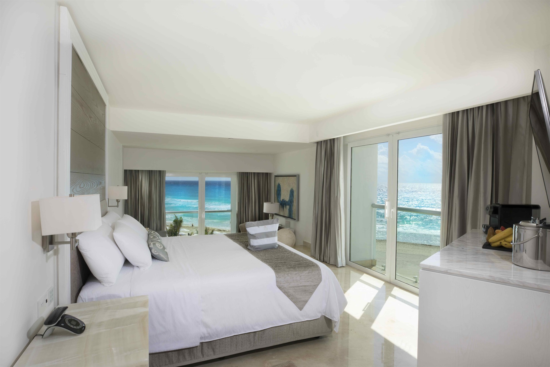 Royale Junior Suite. - JuniorSuite.jpg