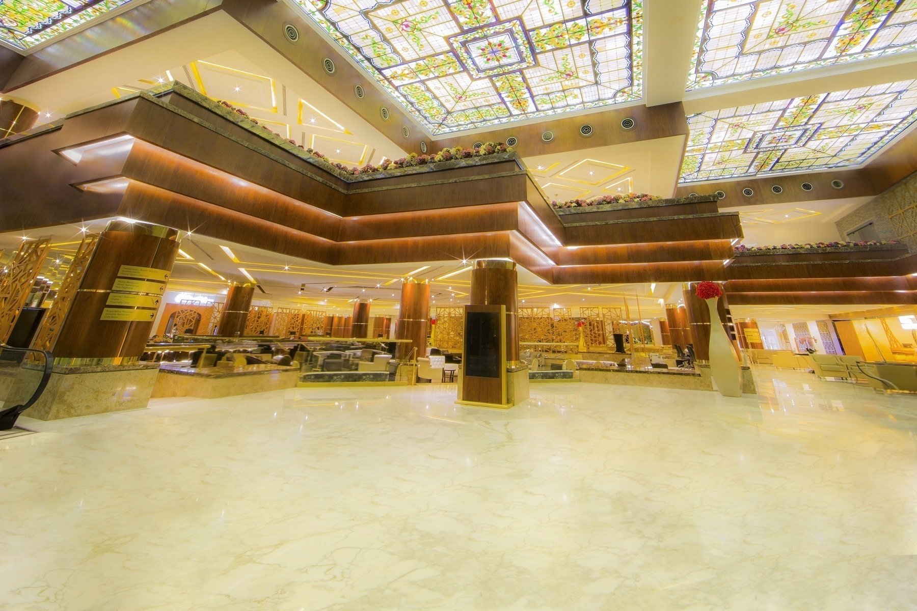 Lobby 4.jpg