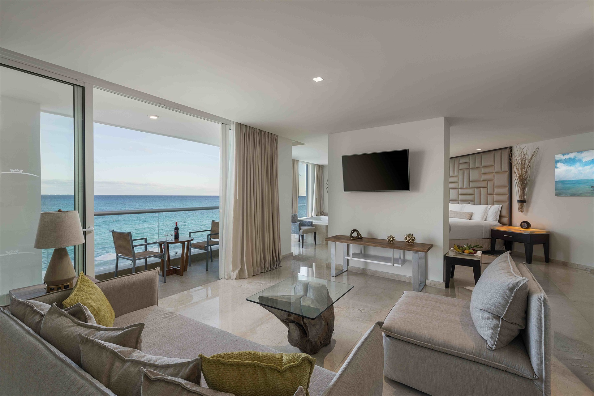 Governor Suite. - Governor Suite.jpg