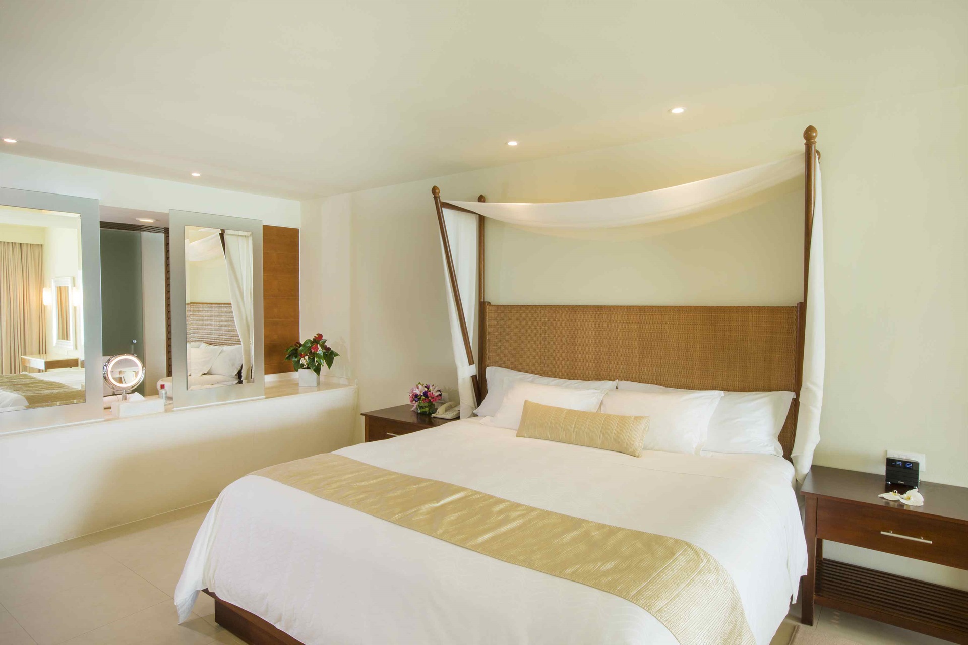 Junior Suite - Ocean View - Junior Suite Ocean View.jpg