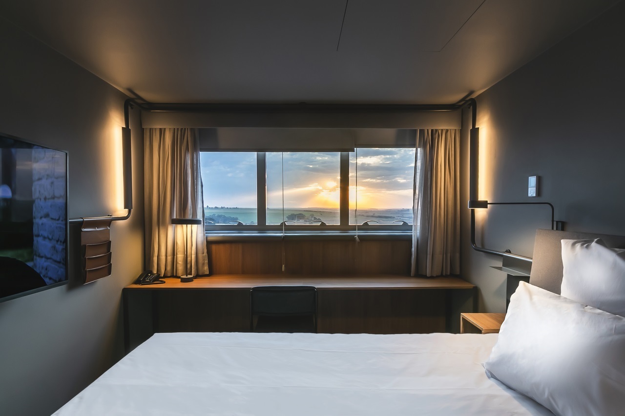 Superior Deluxe - Ocean View - _MG_6959-HDR_Easy-Resize.com.jpg