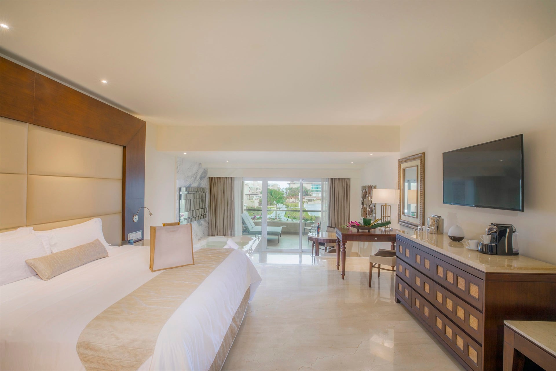 Grand Family Deluxe. - Family Deluxe  3.jpg