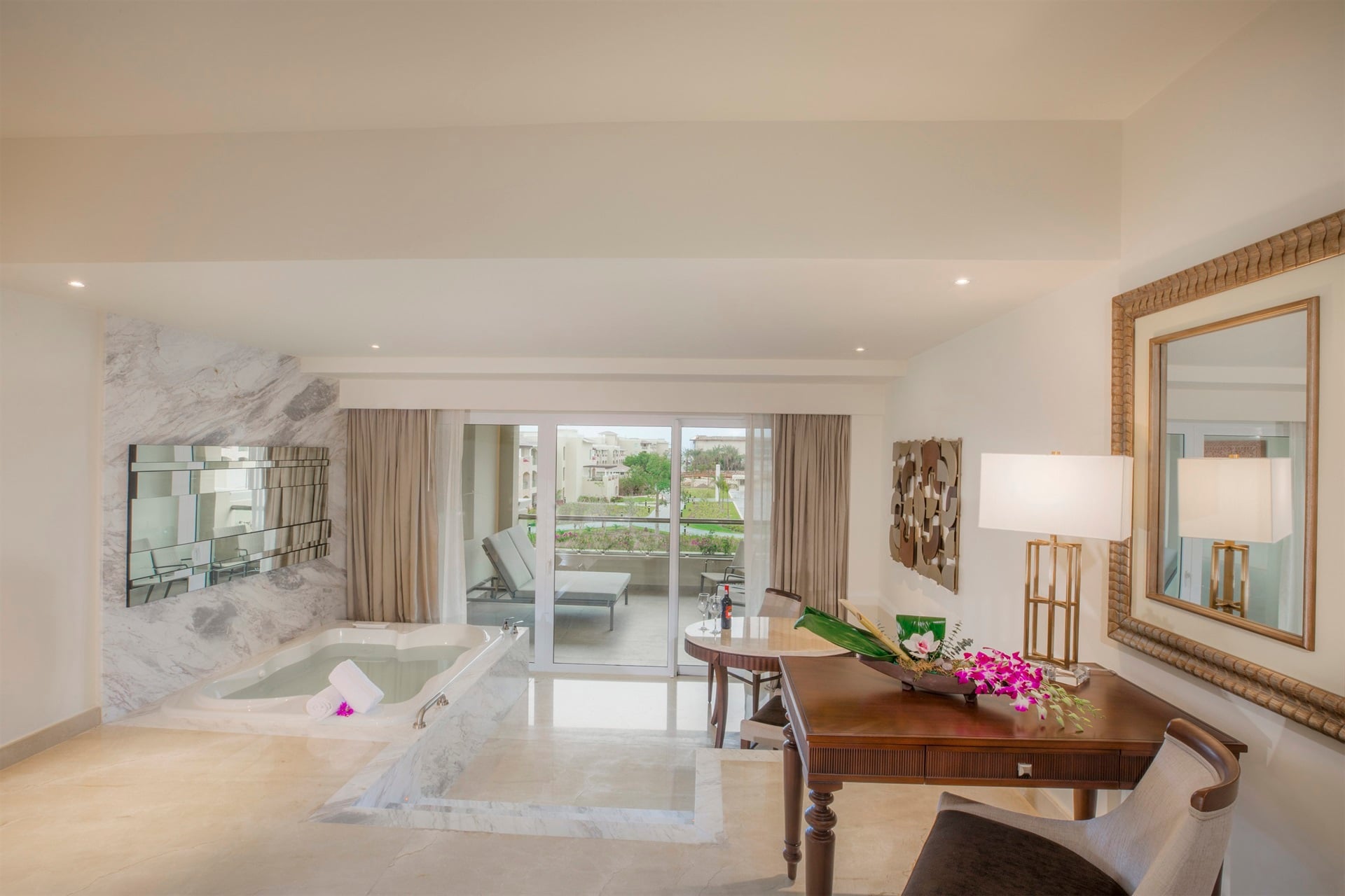 Grand Family Deluxe. - Family Deluxe  4.jpg