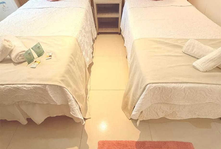 02 camas de solteiros .jpg