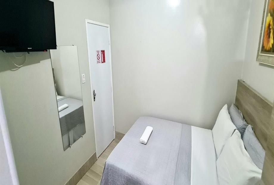 apto. 57 indiv ou casal luxo.jpg