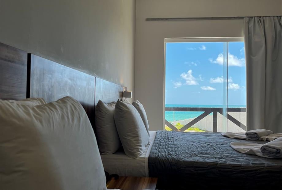 quarto vista mar (1).jpg