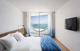 Quarto Grande com Varanda do Hotel Arpoador