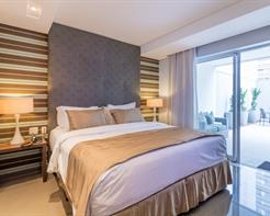 Suite Presidencial (Com Varanda e Hidromassagem)