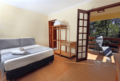 Hotel Pomar - APT AR CONDICIONADO (600m distância)