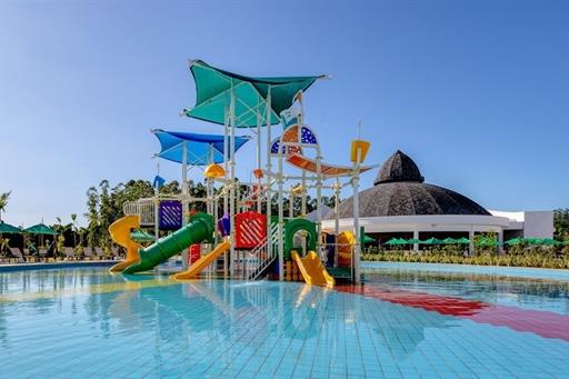 Piscina Infantil-min.jpg