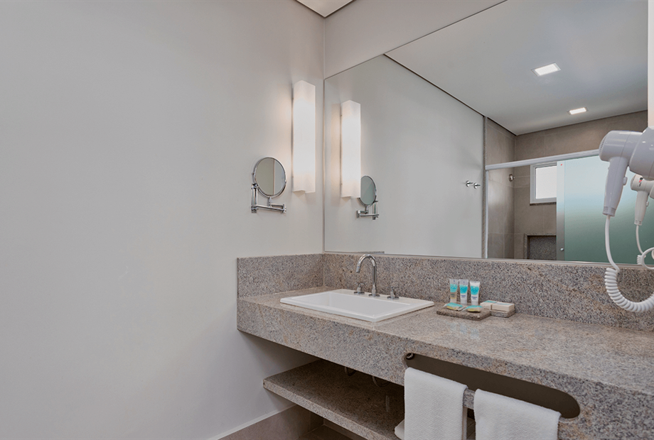 banheiro apt premium jardins.png