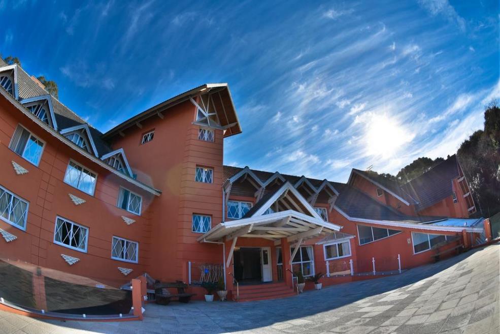 hotel 3.jpg